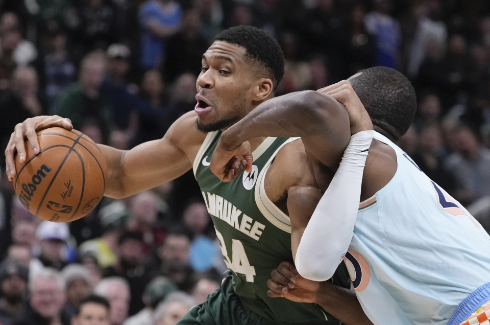 雄鹿完胜篮网，字母哥关键制胜