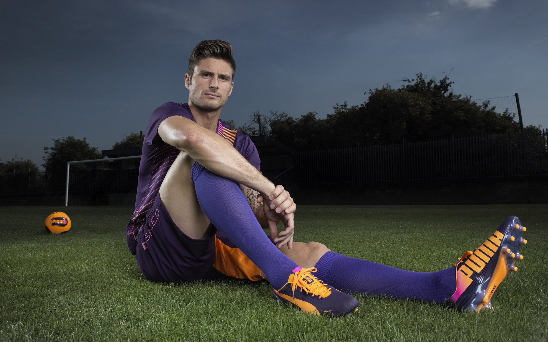 拉什福德爆发，苏格兰粉碎阿根廷，当足球成为民族精神的炼金术