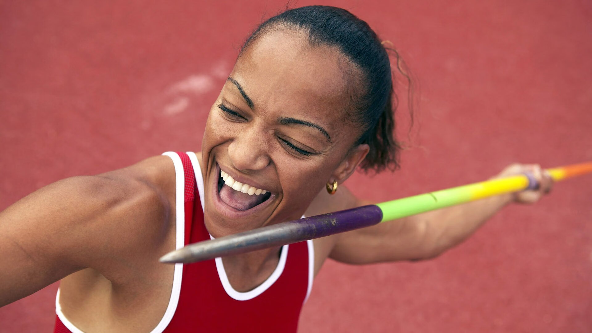 迪巴拉表现堪称教科书，荷兰险胜挪威，绿茵场上的两种胜利哲学